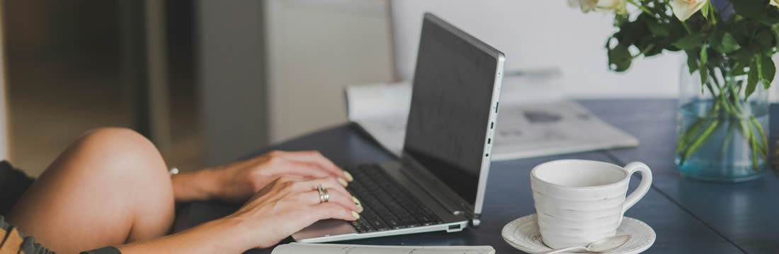 using ai on laptop